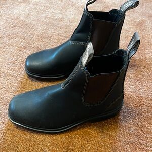 Blundstone Dress #063